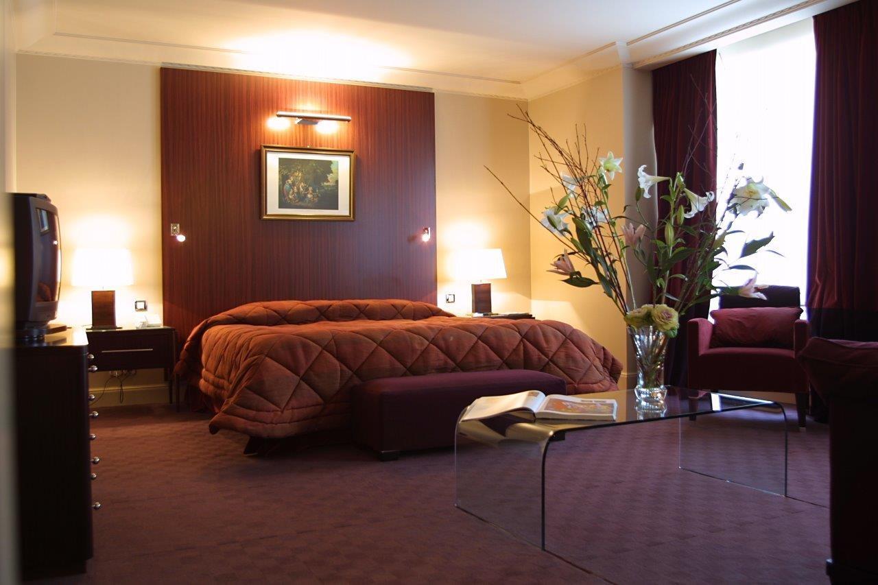 Hotel De Castiglione Paris Phòng bức ảnh